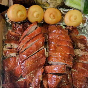 COMBO 1:  VỊT NGUYÊN CON + RAU DƯA + XÔI VỊT/ BÁNH BAO